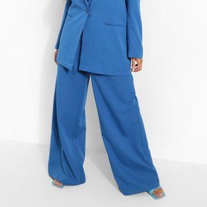 New boohoo Plus Wide Leg Tailored Trouser